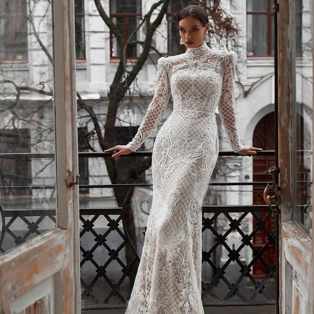 long sleeve bridal gown with lace