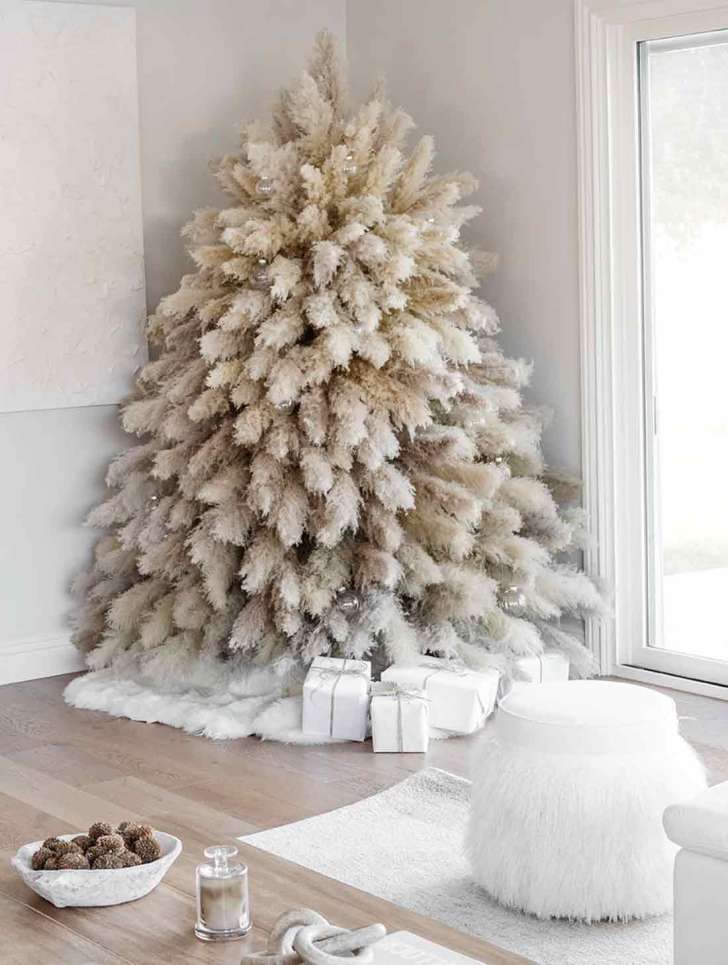 bold neutral minimalist pampas grass Christmas tree with clear glass ornaments