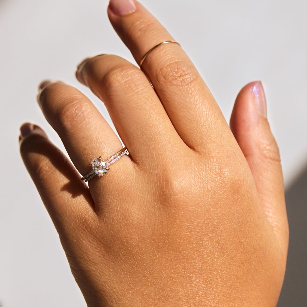 elegant solitaire pave diamond simple engagement rings