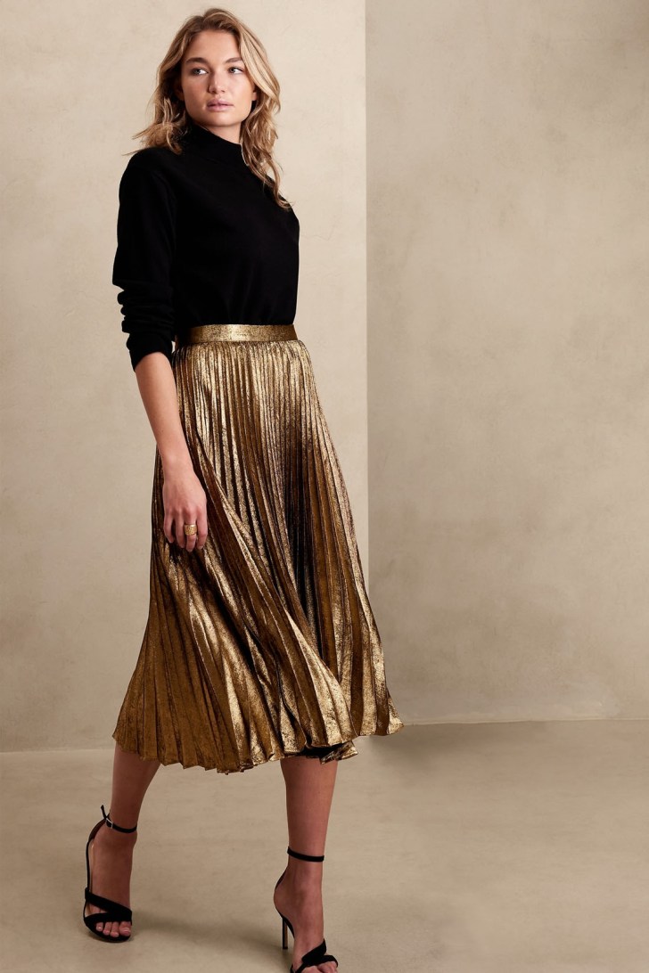 metallic gold pleated skirt best classy Christmas outfits for a holiday party at work