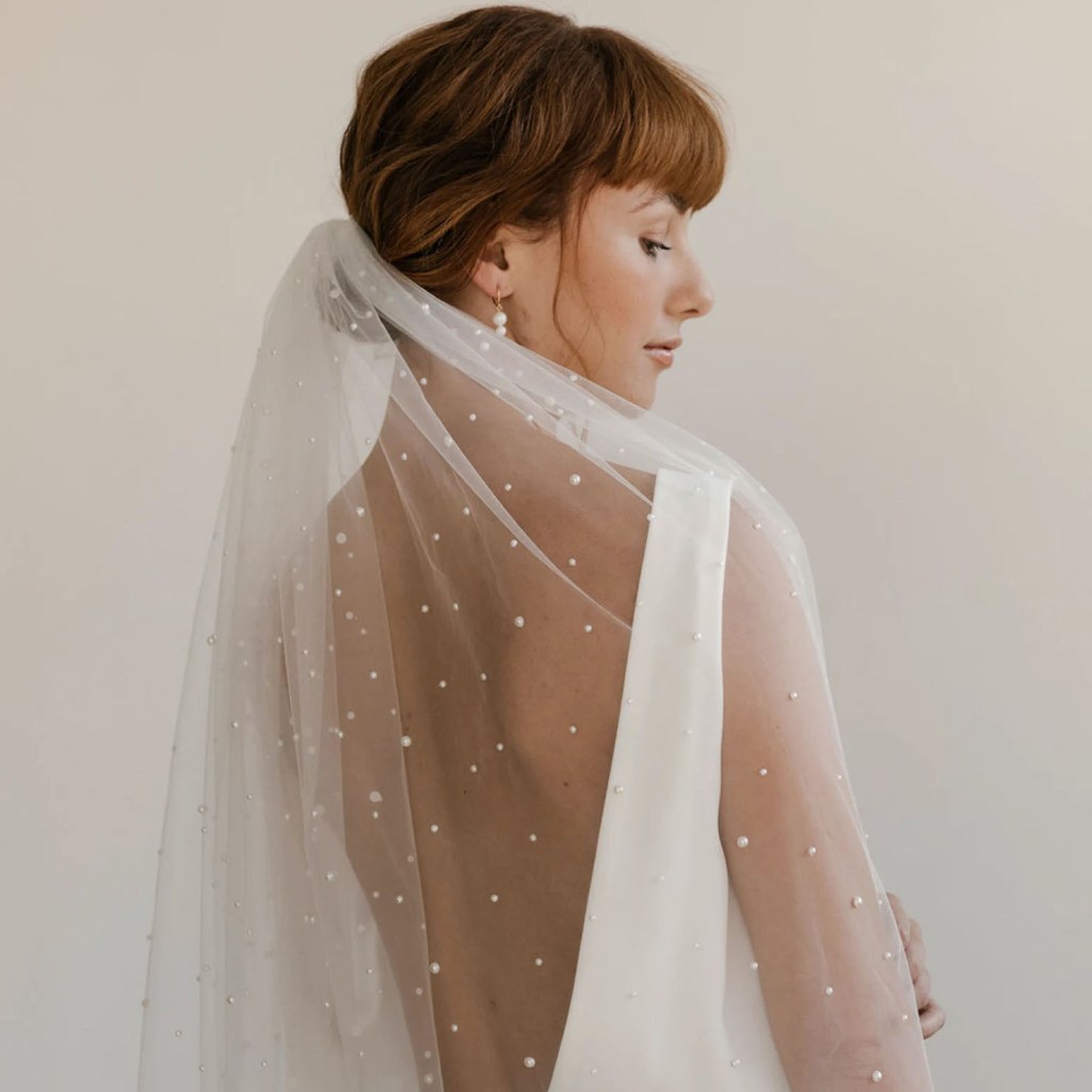 pearl and tulle ivory wedding veils thumb