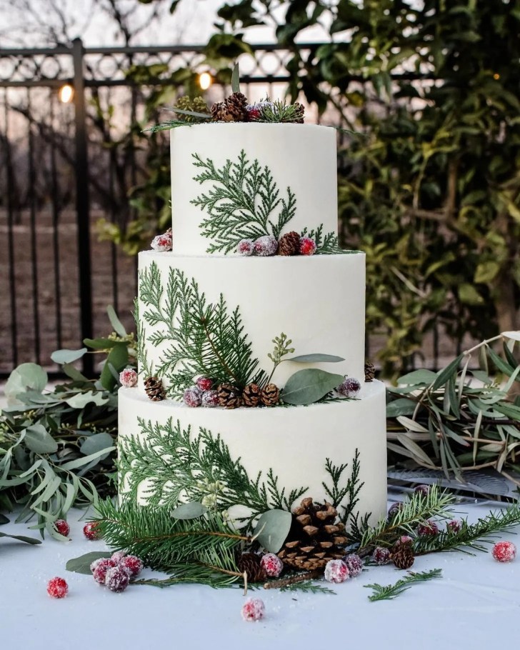 rustic best Christmas wedding ideas pine greenery adorned dessert details