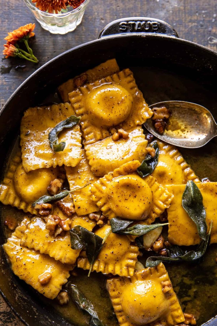 sage butter pumpkin cheese Ravioli in a cast iron skillet easy fall dinner ideas and recipes