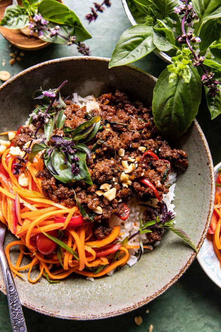 thai basil beef and lemongrass rice bowl healthy easy fall dinner ideas and recipes